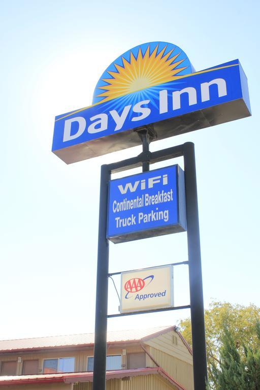Days Inn By Wyndham Elko Exteriör bild